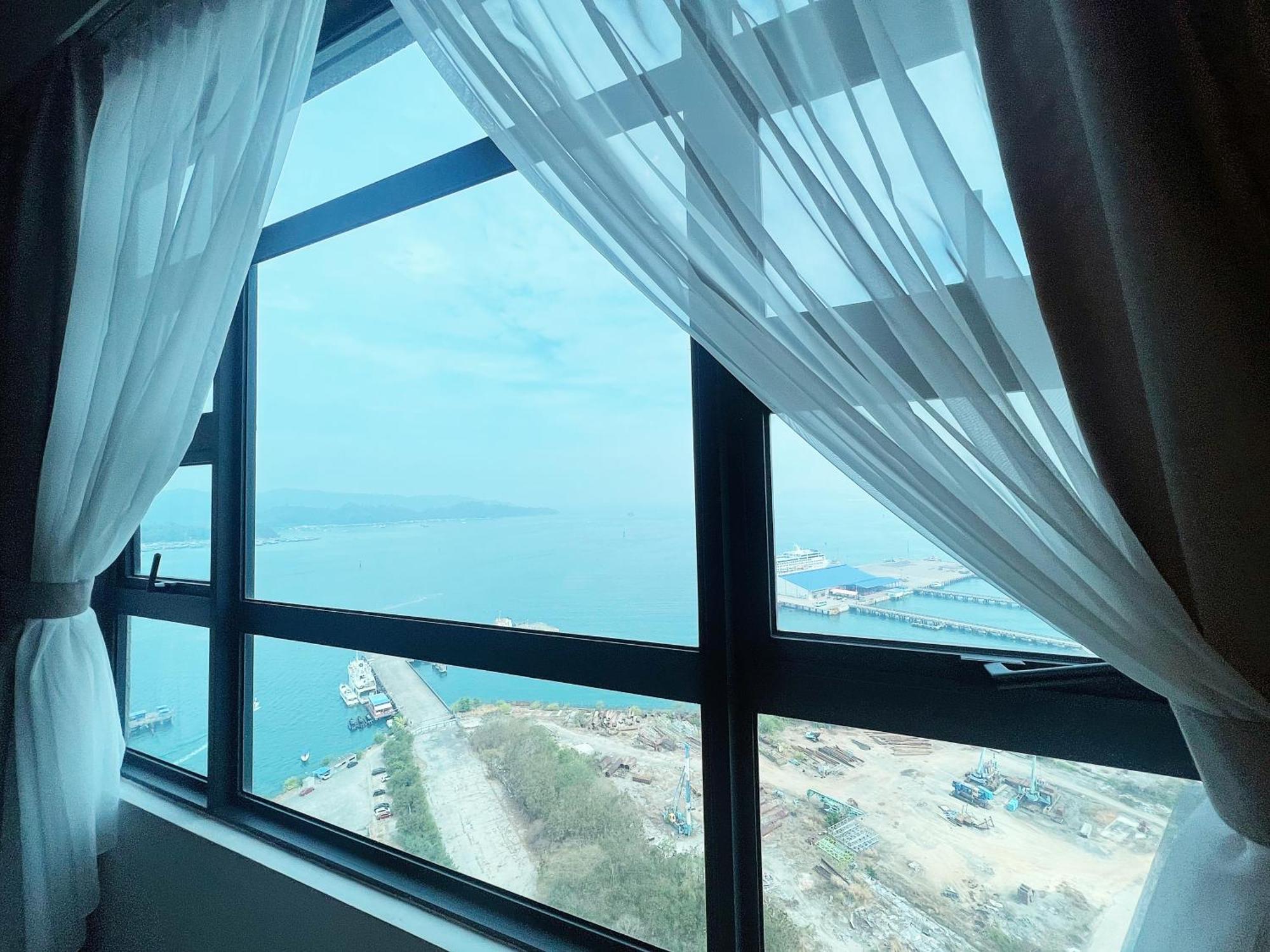 Jesselton Quay Kota Kinabalu City Centre By Lw Suites Exterior foto